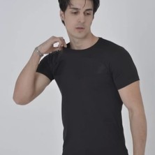 Unisex Göğüs File Aksesuarlı Tshirt  Iyah