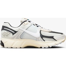 Nike Zoom Vomero 5 Premium Erkek Beyaz Spor  FN7649-110
