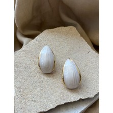 Beyaz Taşlı Çekirdek Küpe