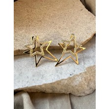 Altın Renkli Taşlı Iki Yıldızlı Küpe