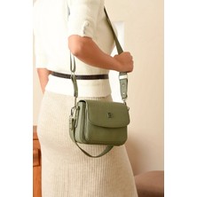 Just Polo Kadın Orta Boy Su Geçirmez El ve Omuz Çantası