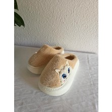 Kadın Kedili Peluş Rahat Ev Terliği 25BNT133