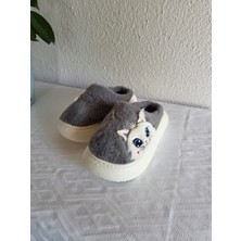 Kadın Kedili Peluş Rahat Ev Terliği 25BNT133