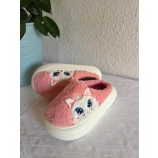 Kadın Kedili Peluş Rahat Ev Terliği 25BNT133