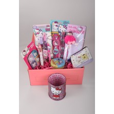 Dekomus Ile Lisanslı Hello Kıtty 17 Parça Kırtasiye Seti Versatil Uçlu Kalem,cetvel,metal,silgi,kalemtraş