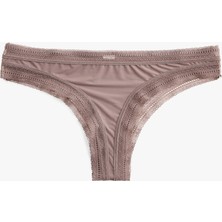 Dantel Detaylı String Külot