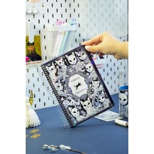 Victoria's Journals Sert Kapaklı Spiralli  Tarihsiz Ajanda-Planlayıcı. A5.100 Gr. Ivory. 224 Sayfa.