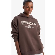 DeFacto Airtech NBA Brooklyn Nets Oversize Geniş Kalıp Kapüşonlu Sporcu Sweatshirt E9763AX25AU