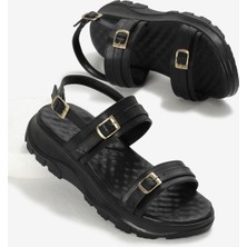 Tonny Black Kadın Siyah Poli Taban Toka Detaylı Çift Bantlı Sandalet Rahat ve Şık Tasarım