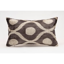 Ipek Kadife Ikat Dekoratif Kırlent Kılıfı