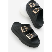 Kadın Siyah Yüksek Poli Taban Çift Bantlı Tokalı Terlik