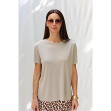 Kadın Yuvarlak Yaka Kol Etek Lazer Kesim Modal T-Shirt