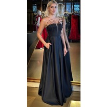 Siyah Straplez Yaka  Sırt Dekolteli Kloş Etekli Saten Uzun Abiye Elbise 11088