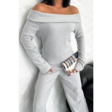 Kadın Gri Selanik Kumaş Madonna Yaka Alt Üst Pantolonlu Takım