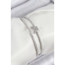Pirinç Zirkon Taşlı Kelebek Model Gümüş Renk Kadın Bileklik - EBJ250902W37752