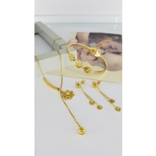 Çiçek Özel Takı SNS500241 Kolye Küpe ve Keleçpe Bileklik Özel Takı Kutusunda