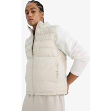 DeFacto Su İtici Rüzgar Geçirmez Slim Fit Şişme Yelek E9215AX25AU
