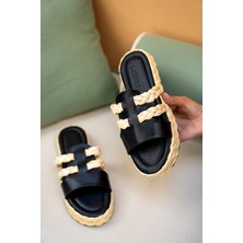 Frida Siyah Hasır Şeritli Kadın Terlik