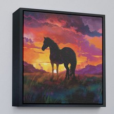 Çerçeveli Dekoratif Kanvas Tablo, Gün Batımındaki At TABLOSU-8353
