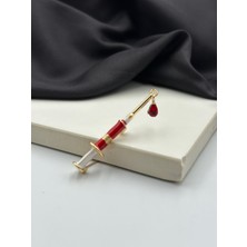 Kırmızı Şırınga Iğne Sağlık Konseptli Hemşire Broş Yaka Iğnesi