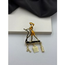 Spor Yapan Kadın Konseptli Meslek Broşu Yaka Iğnesi