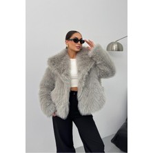 Kadın Kürk Şık Geniş Yaka Astarlı Çıtçıt Düğmeli premium kürk