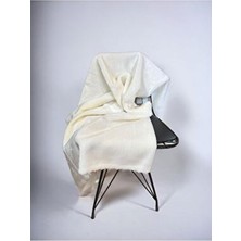 Plush Studio Zp-Lutur Tüy Dökmez Beyaz Peluş Kumaş 100x150 cm Ev Tekstili