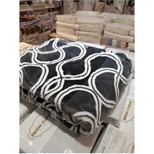 Sarar Tek Kişilik Polyester Battaniye Çantalı Siyah Renkli Desenli Yumuşak Doku