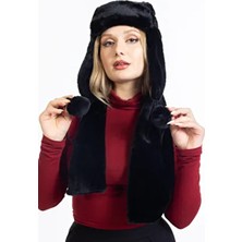 Ladycolor Siyah Peluş Kulaklı Pilot Şapka Atkılı Takım Rahat Kullanım için