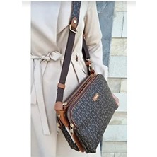 Just Polo Justpolo Bej Renkli Kadın 5 Bölmeli Omuz ve Çapraz Çantası Suni Deri ile Şık Görünüm