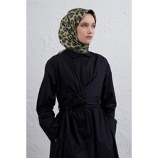 Armine Klasik Desenli Saf Ipek Twill Eşarp 9425D 32