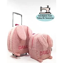 Migie Kişiye Isimli Pembe Tavşan Çekçekli Çanta ve Sırt Çantası Seti 2'li 2-6 Yaş İçin