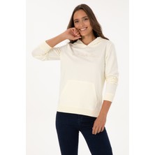 U.S. Polo Assn. Kadın Krem Kapüşonlu Sweatshırt 50313559-VR256