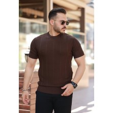 Erkek Desenli Çizgi Kabartmalı Kısa Kollu Tişört