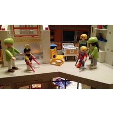 Byr Playmobil Çocuk Koltuk Değnekleri (Plastik Aparattır!!!) 3D