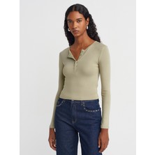 31442 Uzun Kollu Çıtçıt Düğmeli Top-Çağla