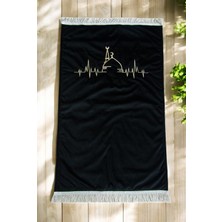 Mescidi Nebevi Nakış Işlemeli Kadife Seccade Siyah