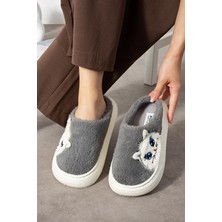 Kadın Kedicik Figürlü Sevimli Ev Terliği, Kaymaz Taban Ev Terliği, Ses Çıkarmaz Yumuşak Ev Terliği