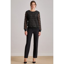 Dökümlü Siyah Dantel Bluz