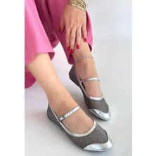 Toyan Gümüş Cilt Babet Ayakkabı