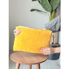 Baby Kangaroo Hardal Peluş Unisex 13-14-15-16 Inç Uyumlu MacBook Kılıf Notebook Laptop Çantası