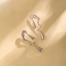 Sevil Gülgün Fine Crafts Işıltınızı Konuşturan Özel Tasarım Asimetrik Gold Sallantılı Küpe