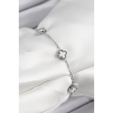 316L Çelik Beyaz Sedef Yonca Model Gümüş Renk Kadın Bileklik