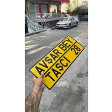 Express Pleksi Alfa Romeo Sarı Dekor Plaka 1 Serisi Araç İçin Kişiye Özel Tasarım ve Dayanıklı Malzeme