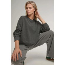Hiccup Kadın Oversize Bisiklet Yaka Basic Sweatshirt Arduvaz Grisi