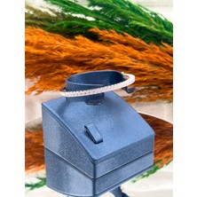 925 Ayar Gümüş Pırlanta Montürlü Su Yolu Modeli Lüks Kadın Kelepçe Bilezik