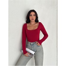 Özel Tasarım Kare Yaka Uzun Kollu Bluz