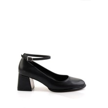 Siyah  Kadın Klasik Topuklu Ayakkabı K01231467609