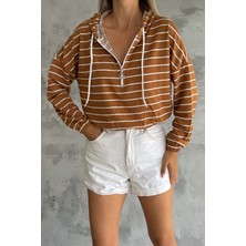 Kadın Kapüşonlu Yarım Fermuar Ince Çizgili Sweatshirt