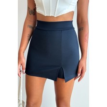 Önü Yırtmaçlı Şort Etek